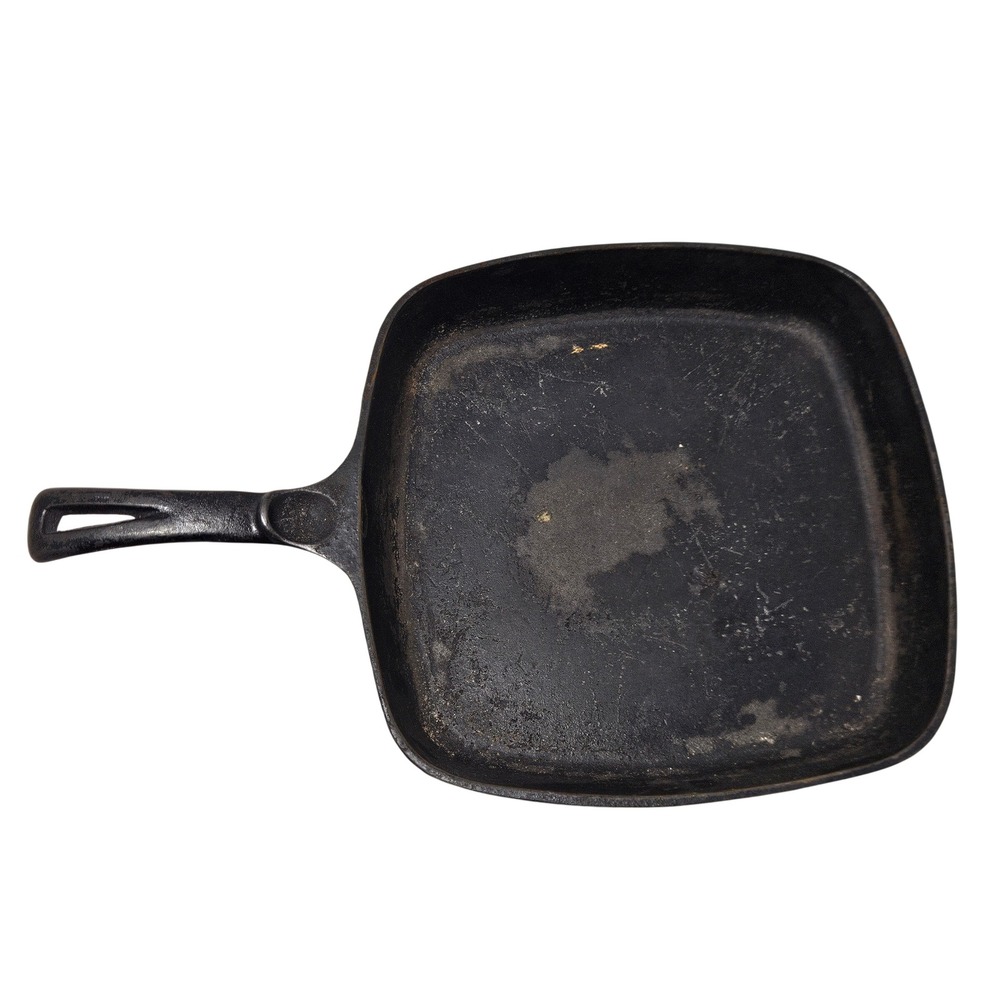 Vintage Wagner Ware Sidney O Square Skillet 1218B Cast Iron Black 9.5 Inch